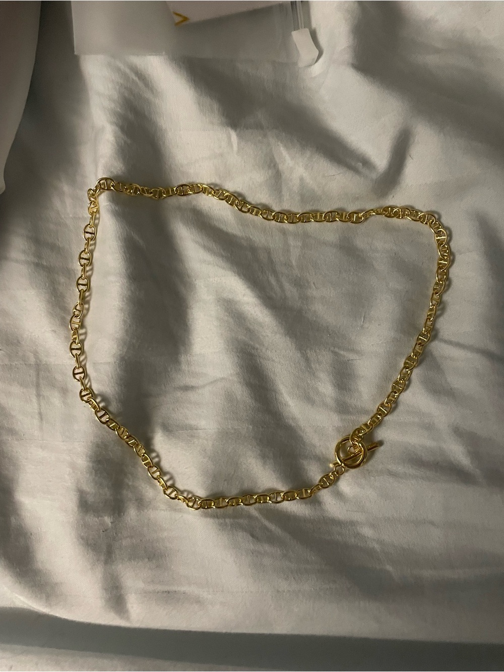 NWT Sahira Gold tone toggle Chain link Necklace